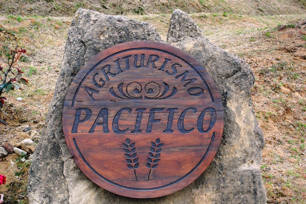 Pacifico Alloggio per agriturismo *